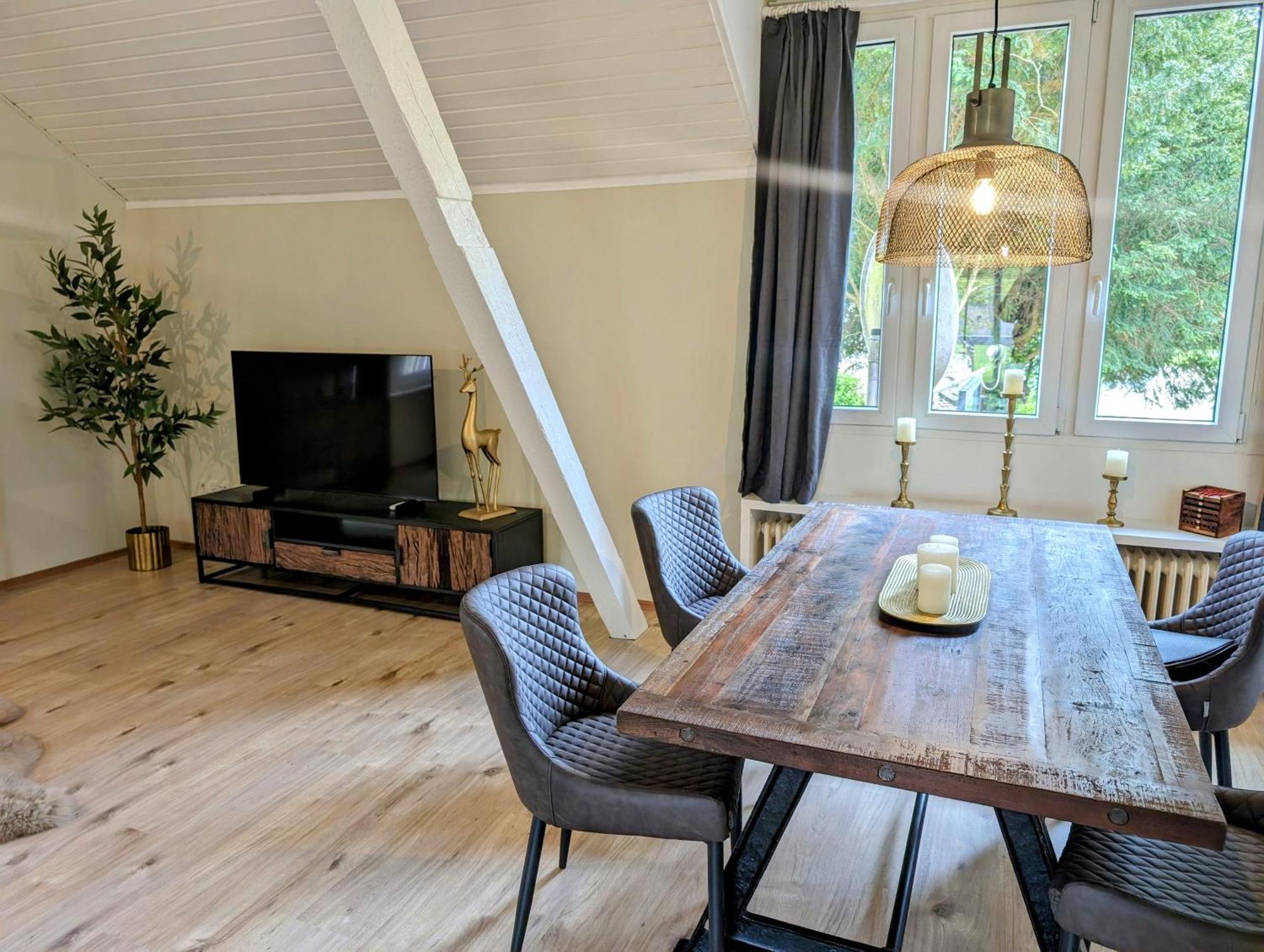 Hébergement de vacances Am Schloss Rimburg *